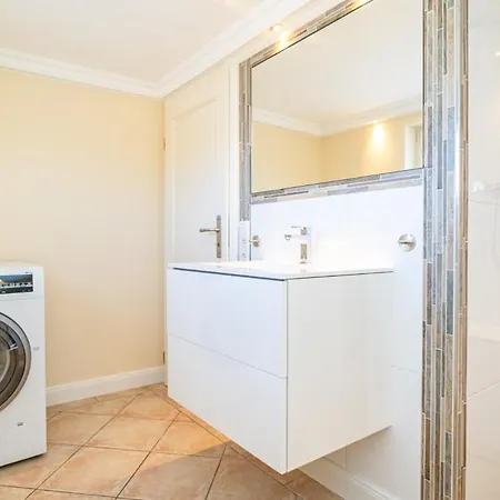 Moi's Hues Friesenhaus Moi S Hues 2 펜션 *